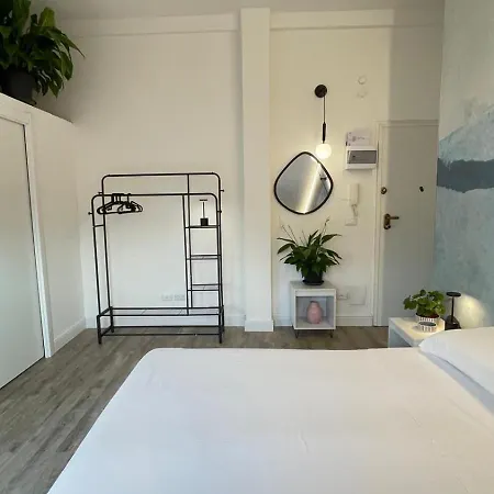 Joivy Elegant Top-floor In 아파트 라팔로