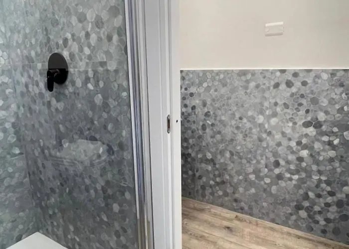 Joivy Elegant Top-floor In